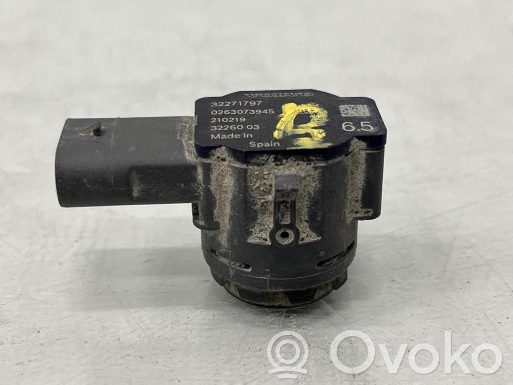 Volvo XC40 Interruptor del sensor de aparcamiento (PDC) 