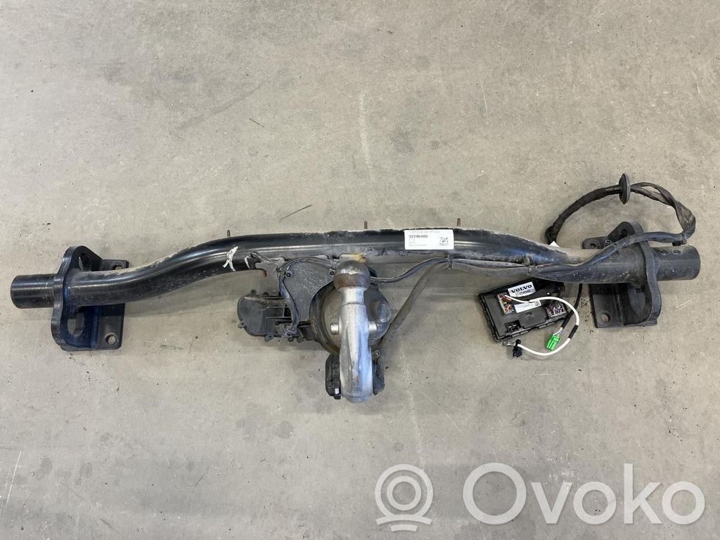 Volvo V60 Barra de remolque 