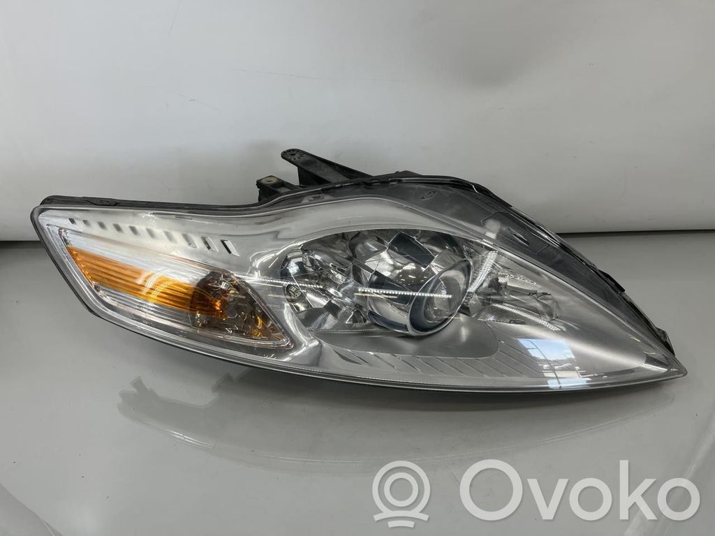 Ford Mondeo MK IV Scheinwerfer 