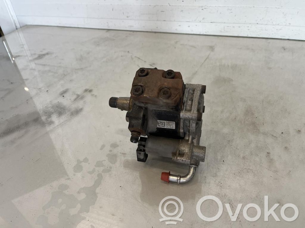 Volkswagen Golf VI Polttoainesäiliön pumppu 