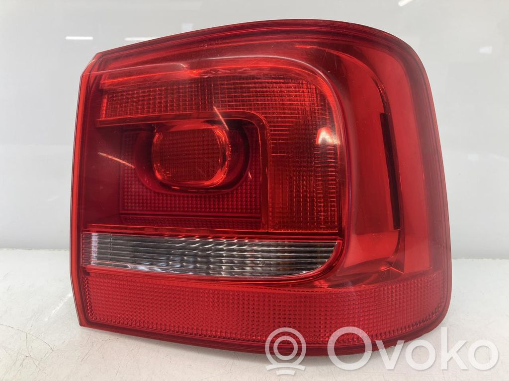Volkswagen Touran II Luz trasera/de freno 