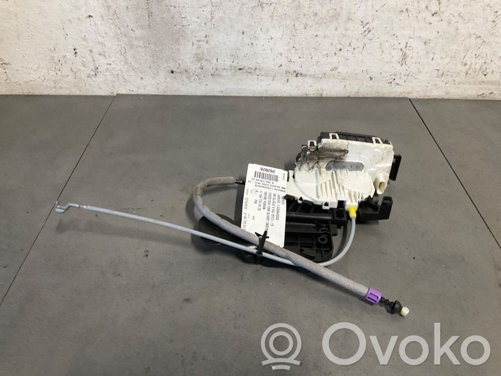 Mercedes-Benz GL X166 Zamek drzwi przednich 