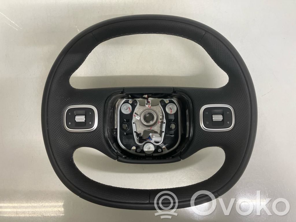 XPeng G6 Stūre 