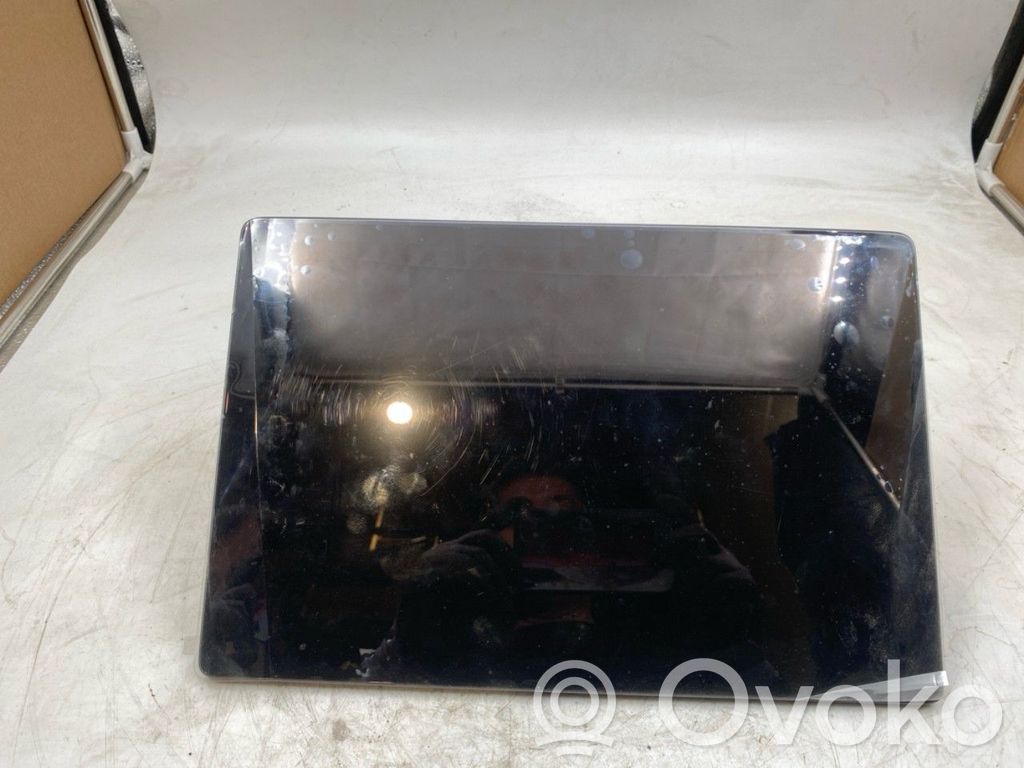 Tesla Model Y Juniper Head unit multimedia control 