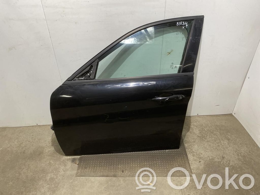 Alfa Romeo Giulia Puerta delantera 