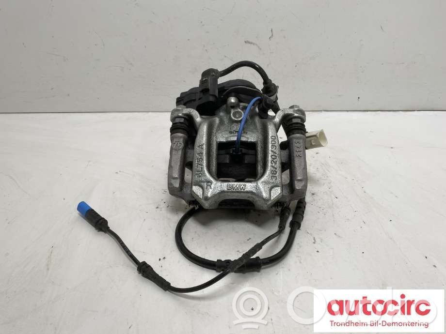BMW iX2 (U10) Pinza del freno posteriore 