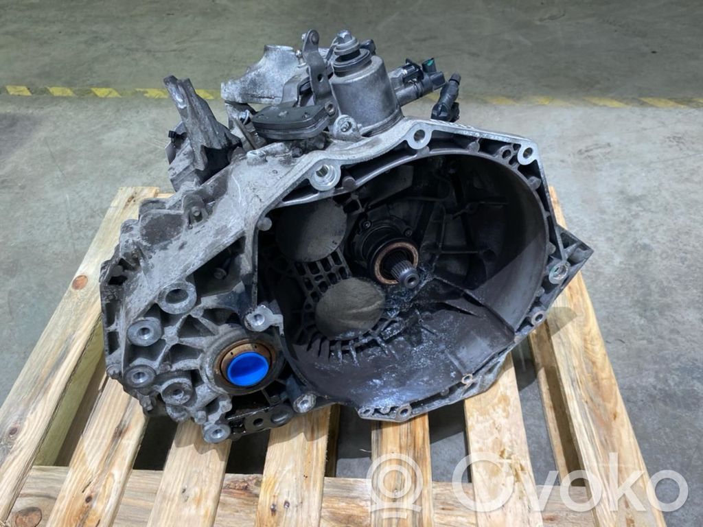 Opel Zafira C Cutie viteze manuală cu 6 trepte 