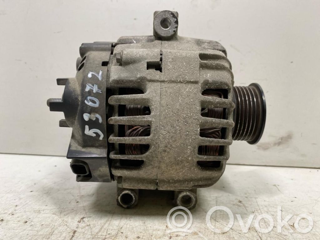 Opel Zafira C Generator/alternator 