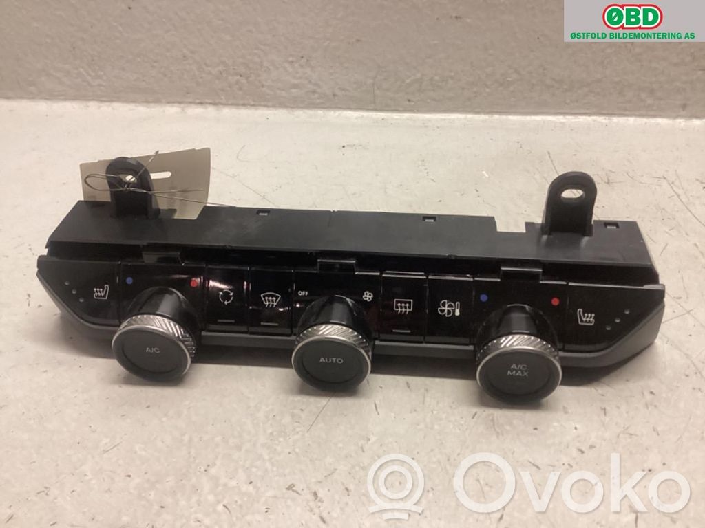 Citroen C4 SpaceTourer Console centrale, commande chauffage/clim 