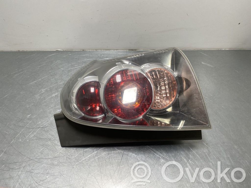 Toyota Corolla Verso E121 Takavalot 