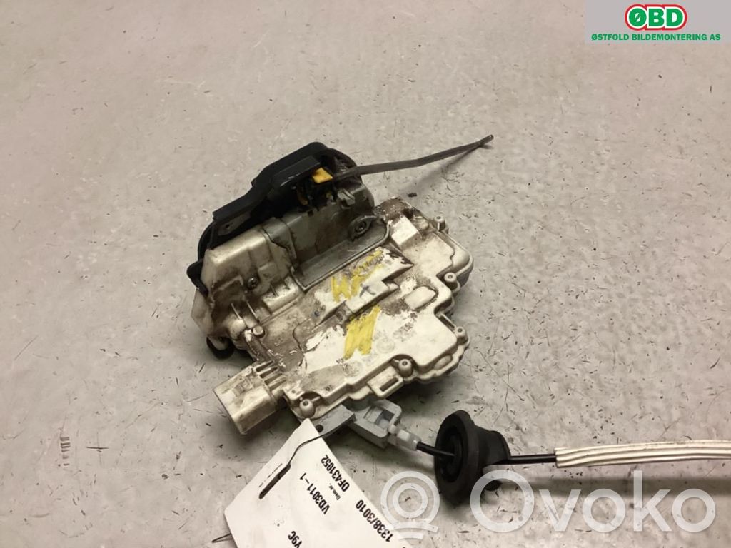 Audi A6 S6 C6 4F Încuietoare ușă față 