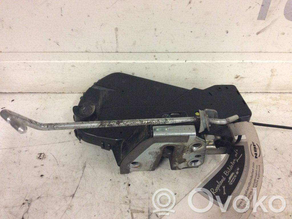 Toyota RAV 4 (XA30) Serratura portiera anteriore