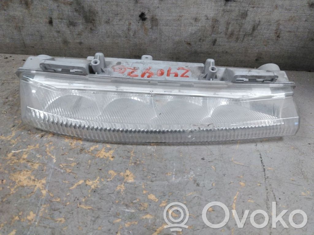 Etusumuvalo   A2049069000,A2049069000