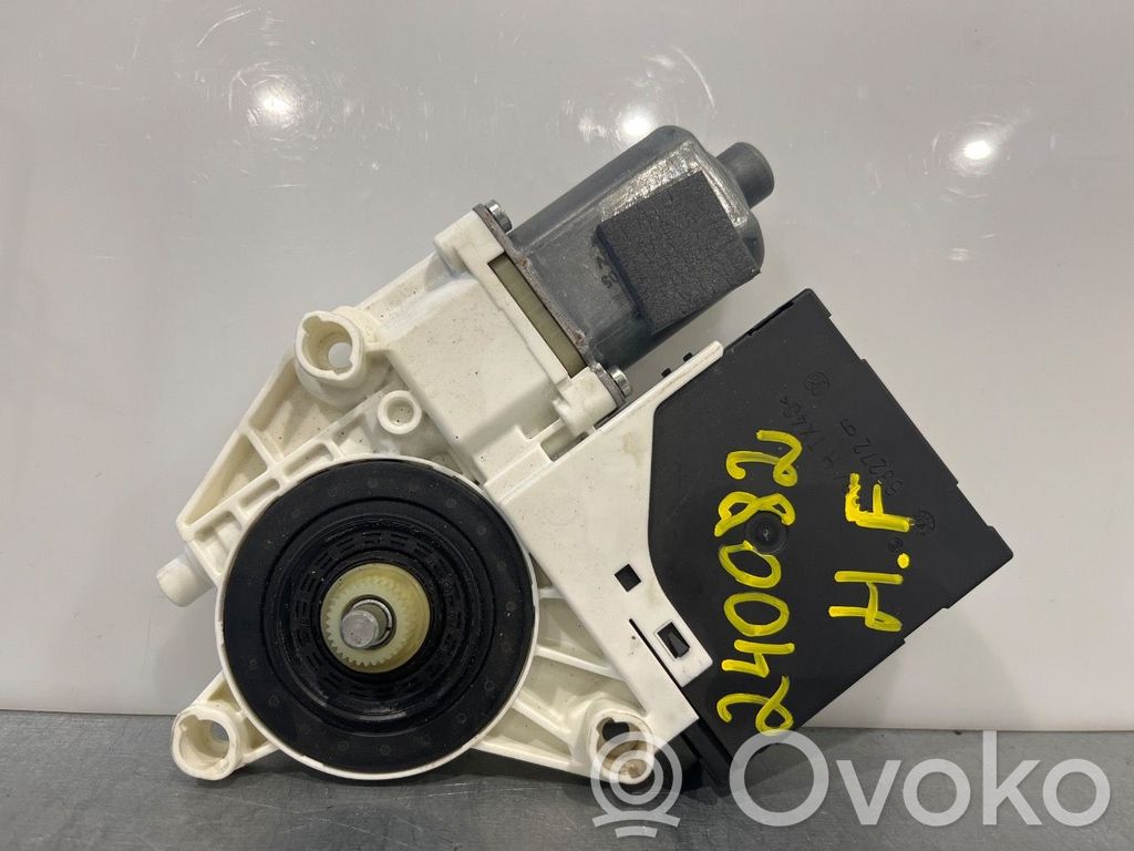 Audi A3 S3 8P Alzacristalli elettrico della portiera anteriore 