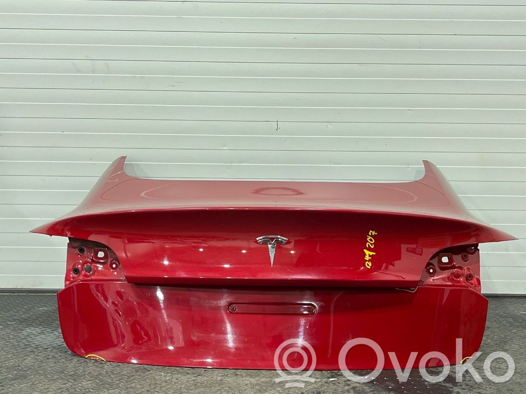 Tesla Model 3 Tailgate/trunk/boot lid 