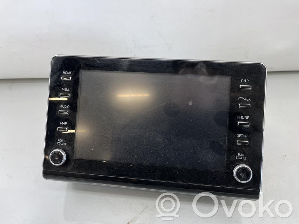 Toyota Hilux VIII Panel / Radioodtwarzacz CD/DVD/GPS 