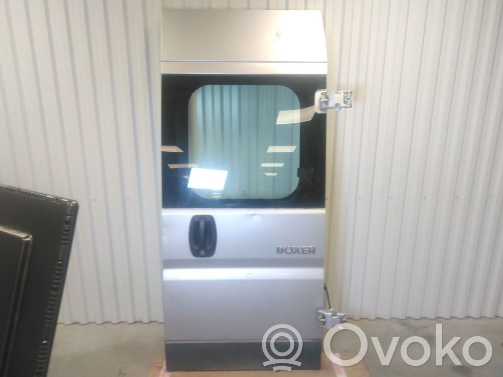 Peugeot Boxer Puerta trasera 