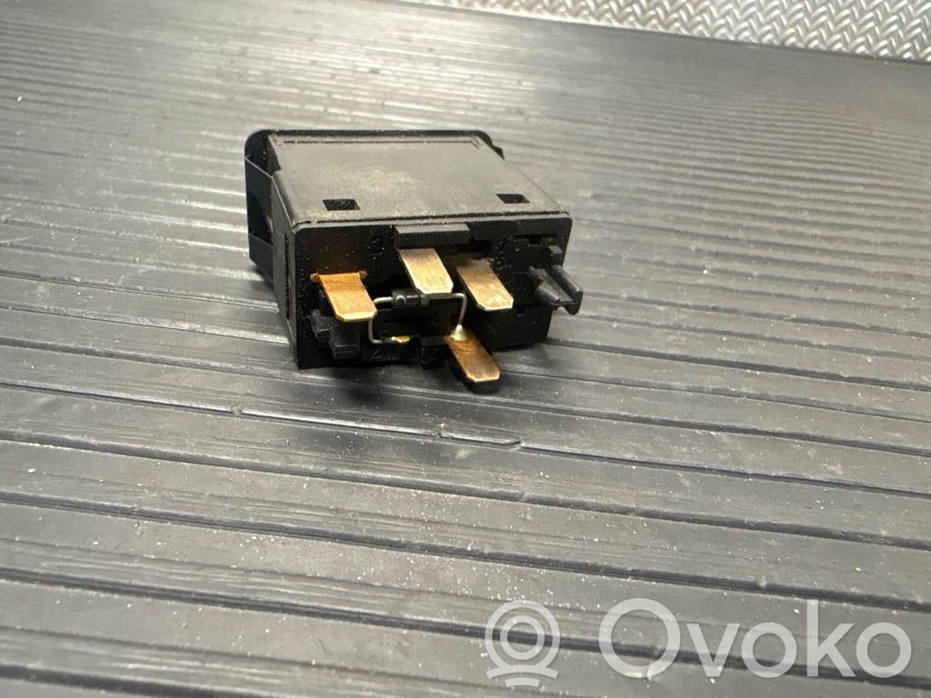 BMW 3 E30 Other switches/knobs/shifts 