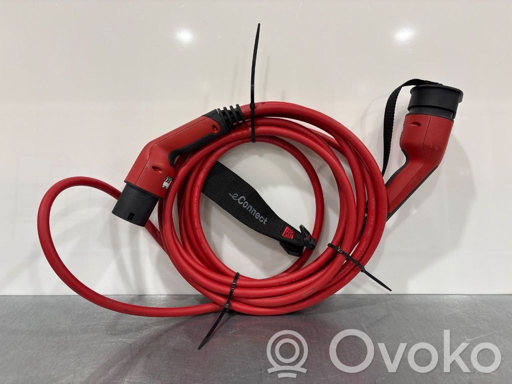 Peugeot 2008 II Cable de carga del coche eléctrico 