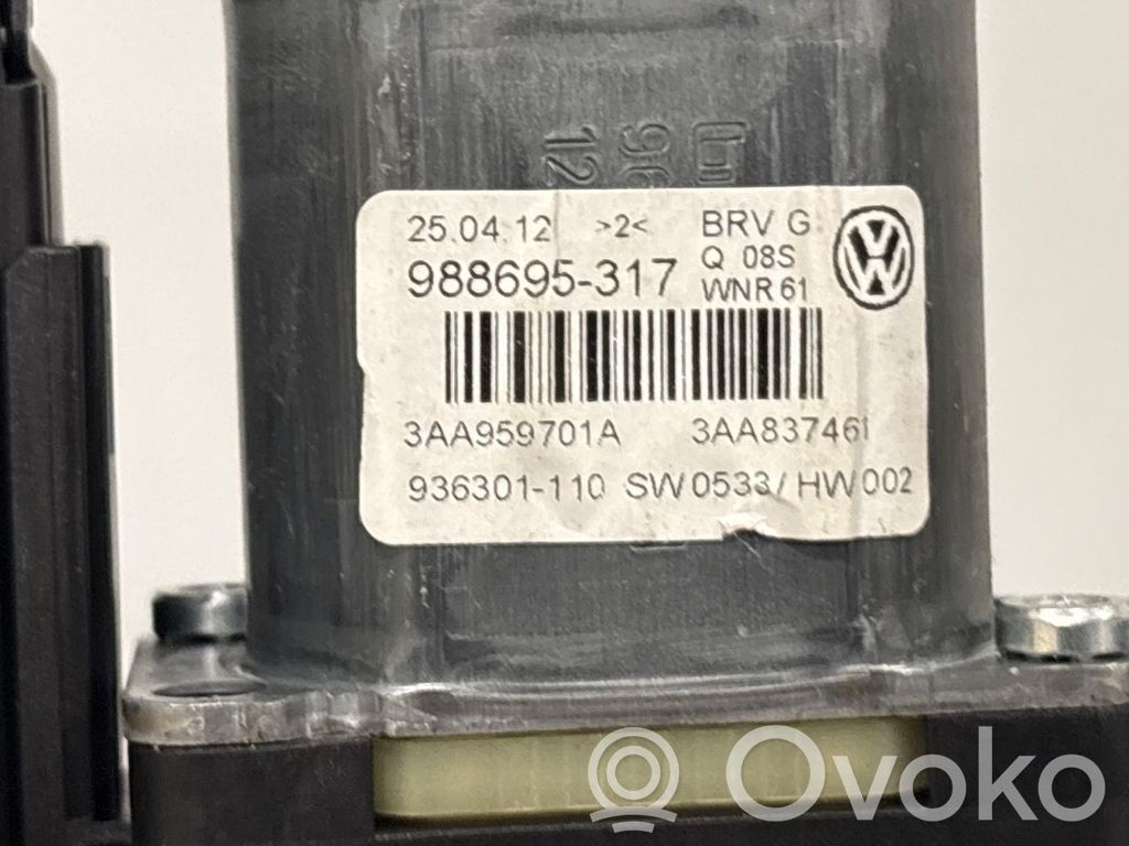 Volkswagen PASSAT B7 Etuoven sähkökäyttöinen ikkunan nostin