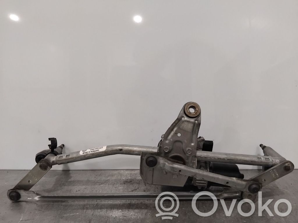 Volkswagen PASSAT B7 Motor del limpiaparabrisas 