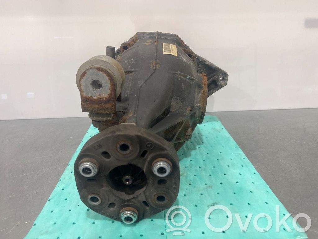 Mercedes-Benz C W204 Trave dell'asse posteriore