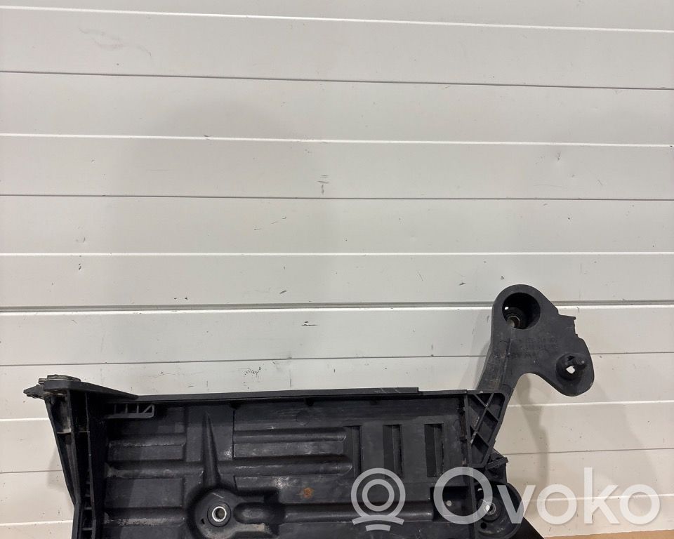Volkswagen e-Golf Support boîte de batterie 