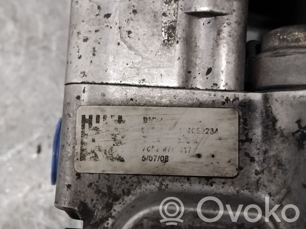 BMW 5 E60 E61 Power steering pump 