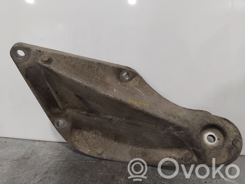 Engine mount bracket   22116771069,22116771069,22116771069,22116771069