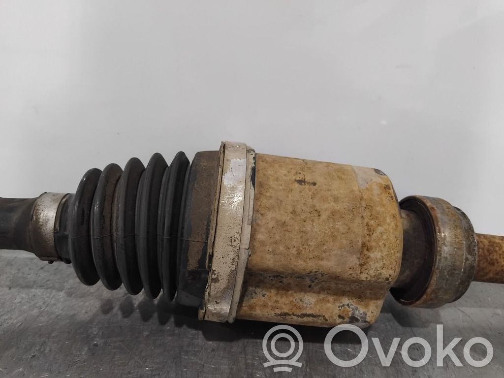 Opel Vivaro Etuvetoakseli 