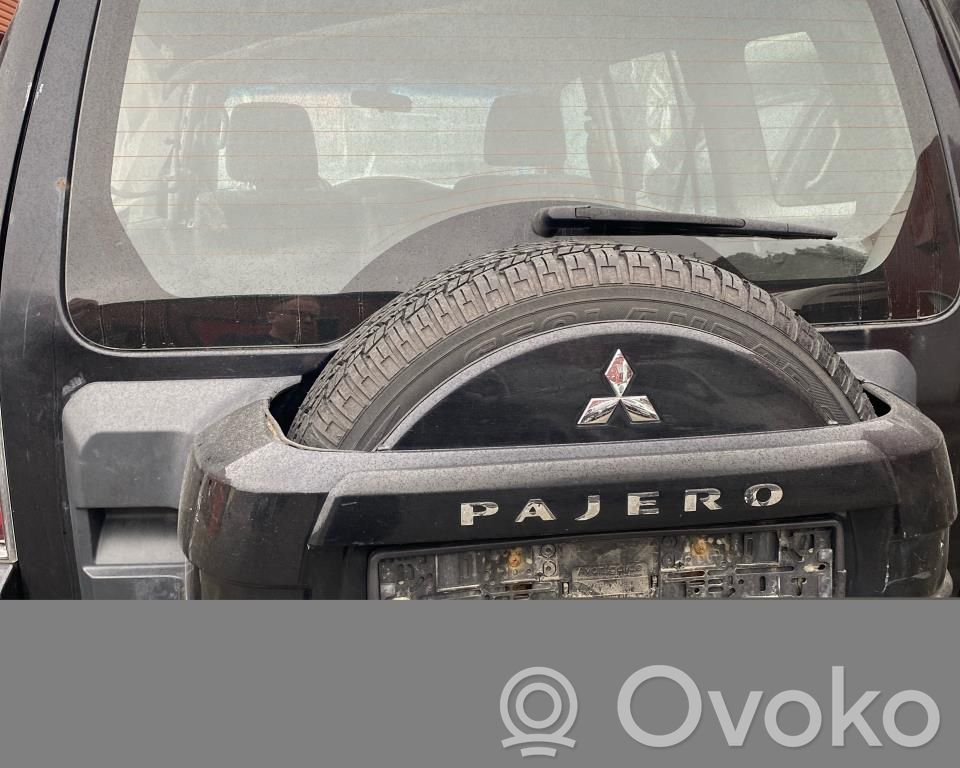 Tylna klapa bagażnika   5821A102,5821A102