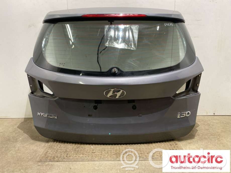 Hyundai i30 Puerta del maletero/compartimento de carga 