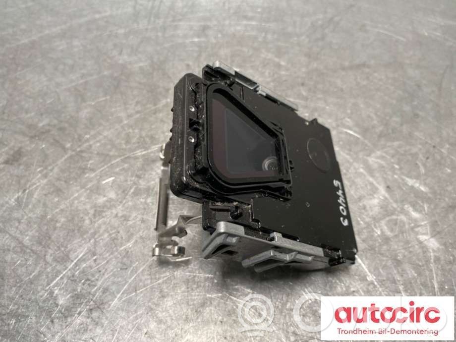 Audi Q7 4M Windshield/windscreen camera 