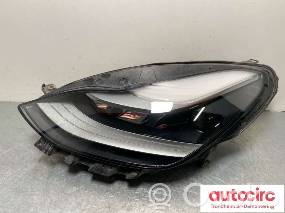 Tesla Model Y Headlight/headlamp 