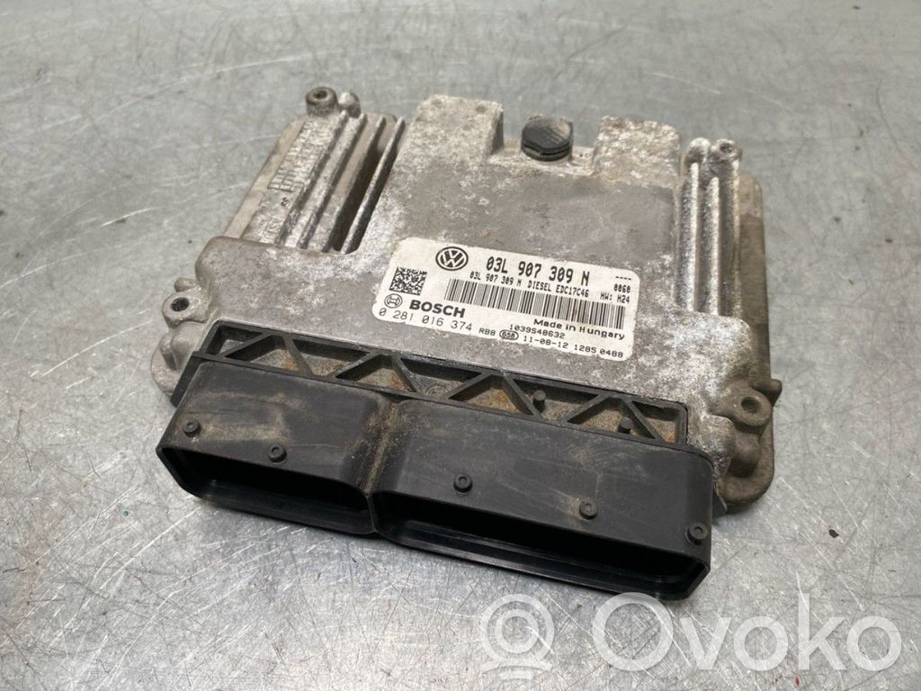 Volkswagen PASSAT B7 Engine control unit/module ECU 