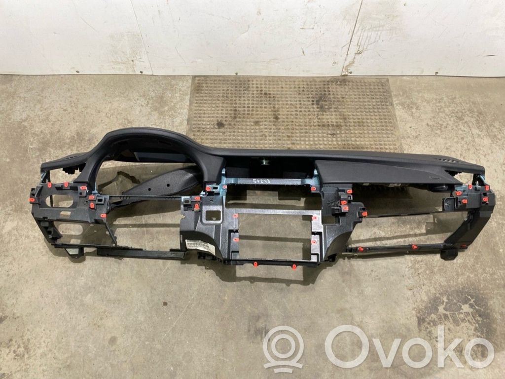 BMW 7 F01 F02 F03 F04 Deska rozdzielcza 