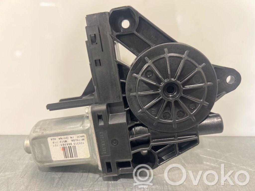 Volvo V70 Alzacristalli elettrico della portiera anteriore 