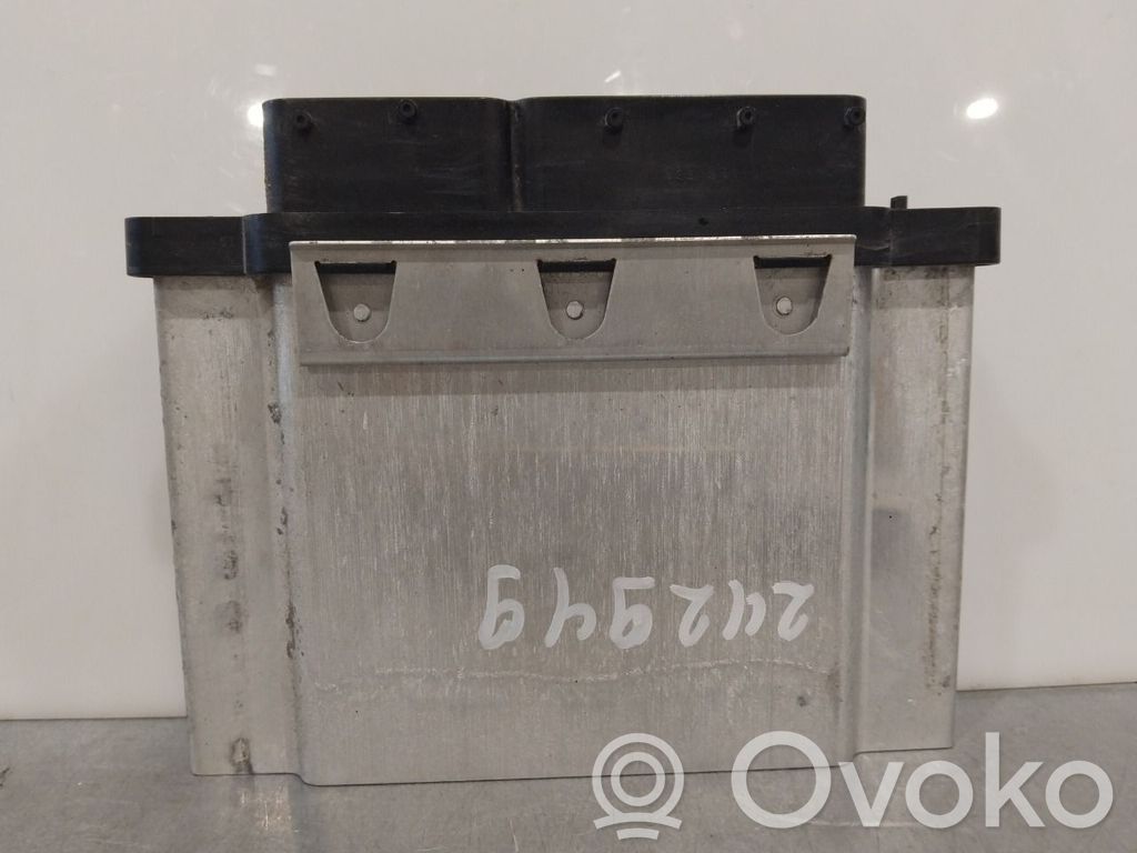 Volkswagen Golf VII Unitate control motor/modul ECU 