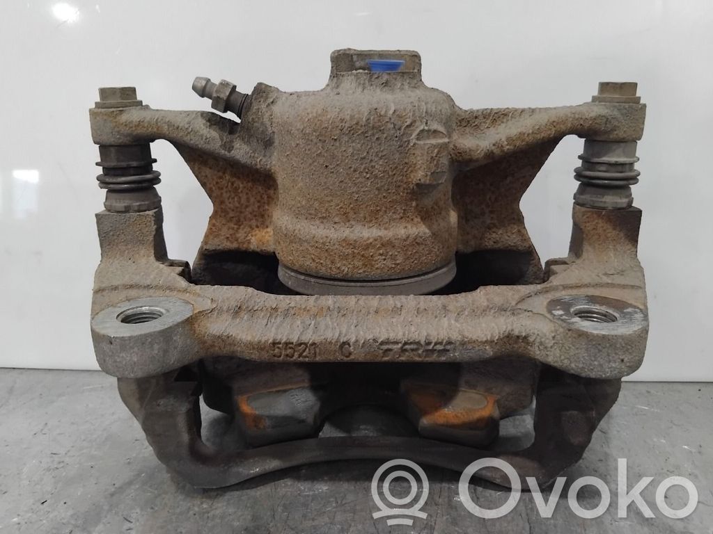 Etujarrusatula   8V0615123,8V0615123