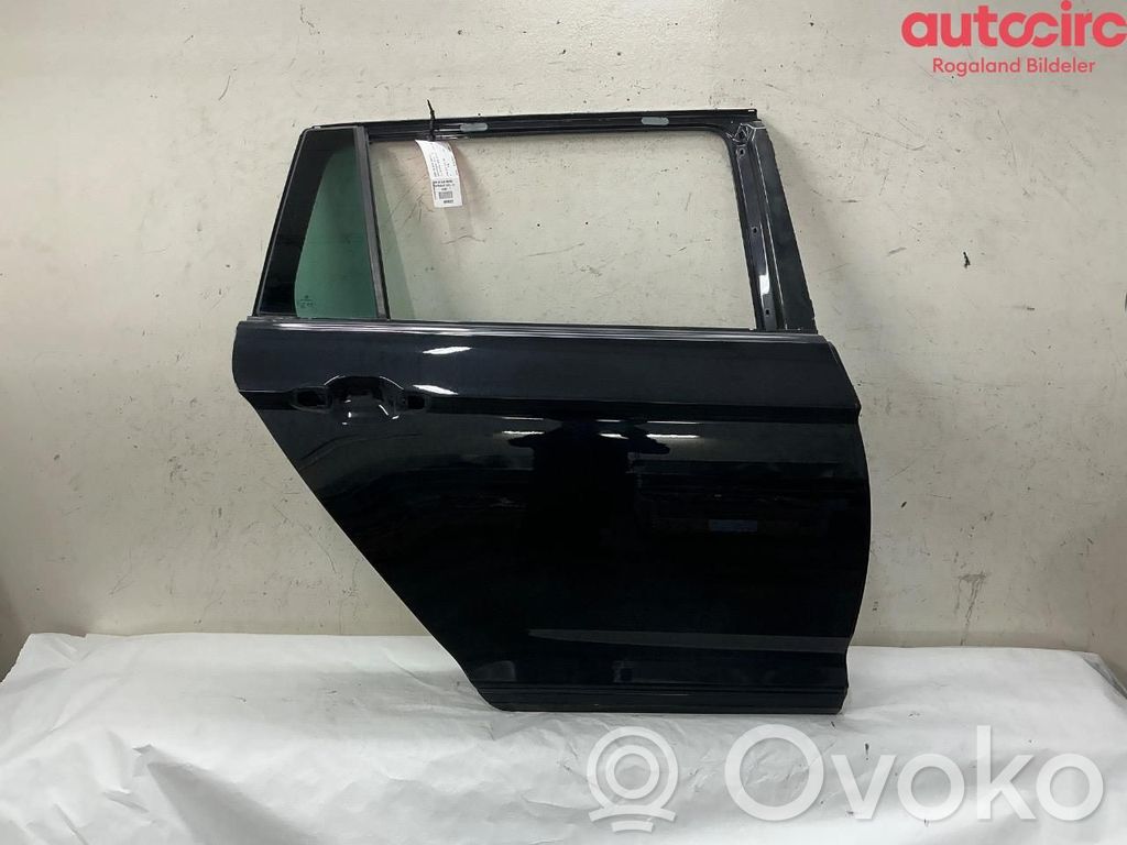 Volkswagen PASSAT B8 Puerta trasera 