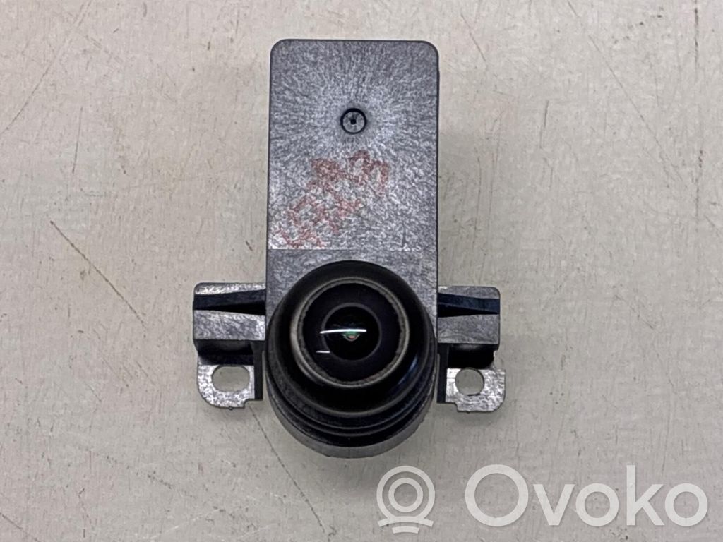 Tesla Model Y Atpakaļskata kamera 