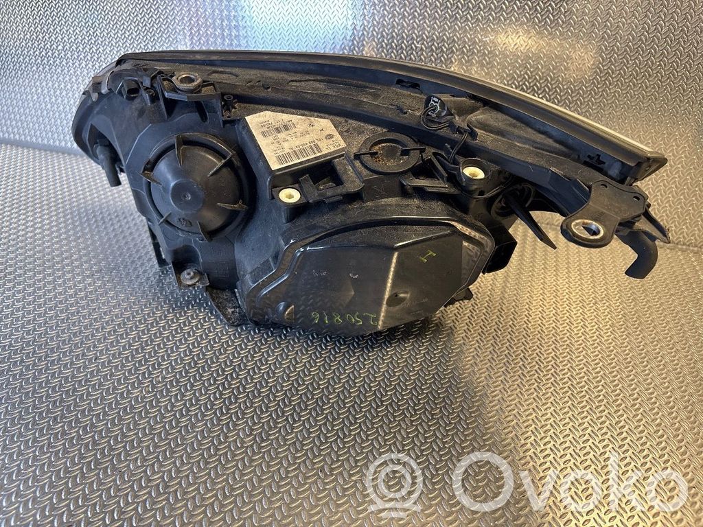 BMW 5 E60 E61 Phare frontale 