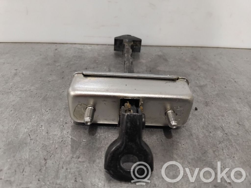 Mazda CX-5 Etuoven pidätin 