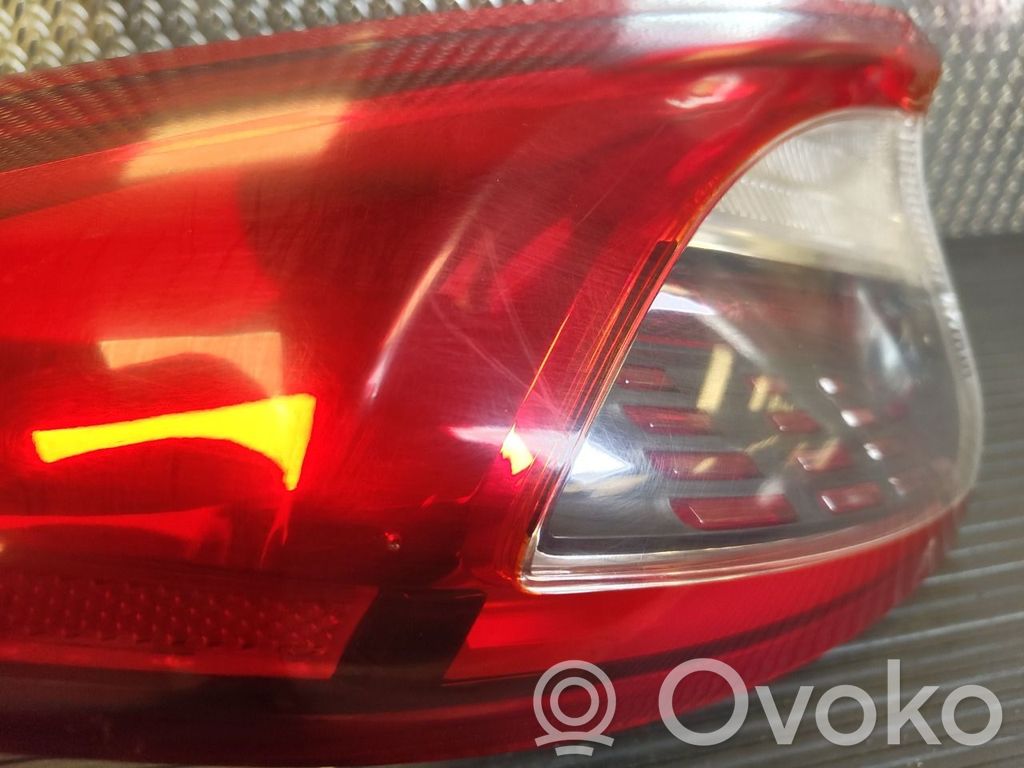 Hyundai Ioniq Luci posteriori