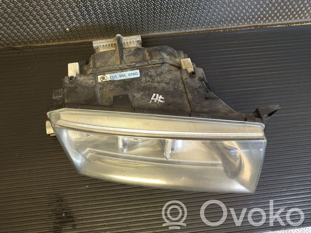 Skoda Octavia Mk1 (1U) Lampa przednia 