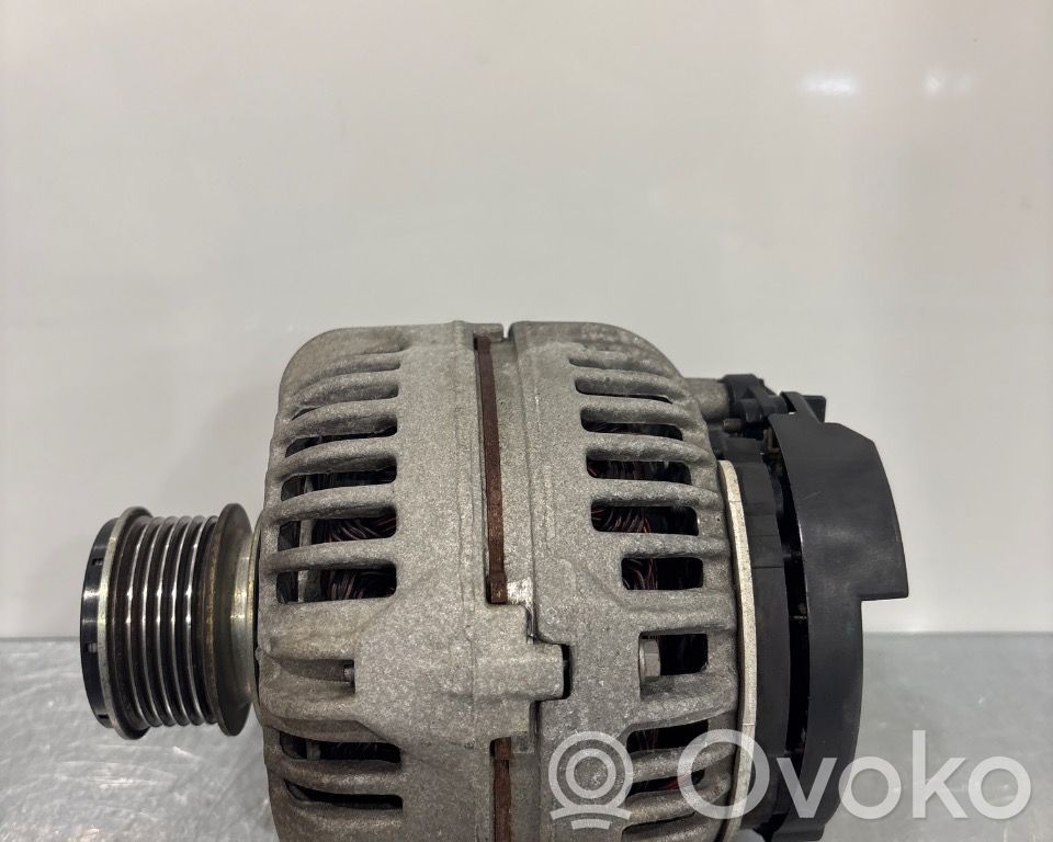 Volkswagen Jetta VI Générateur / alternateur 
