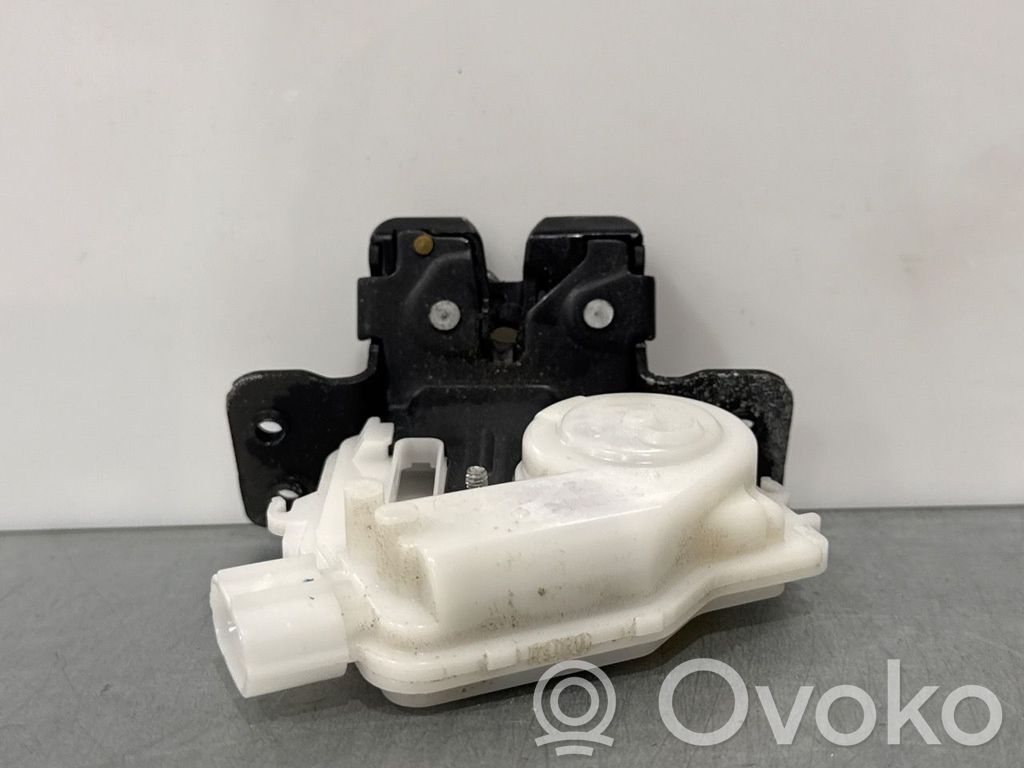 Fiat 500 Spyna galinio borto 