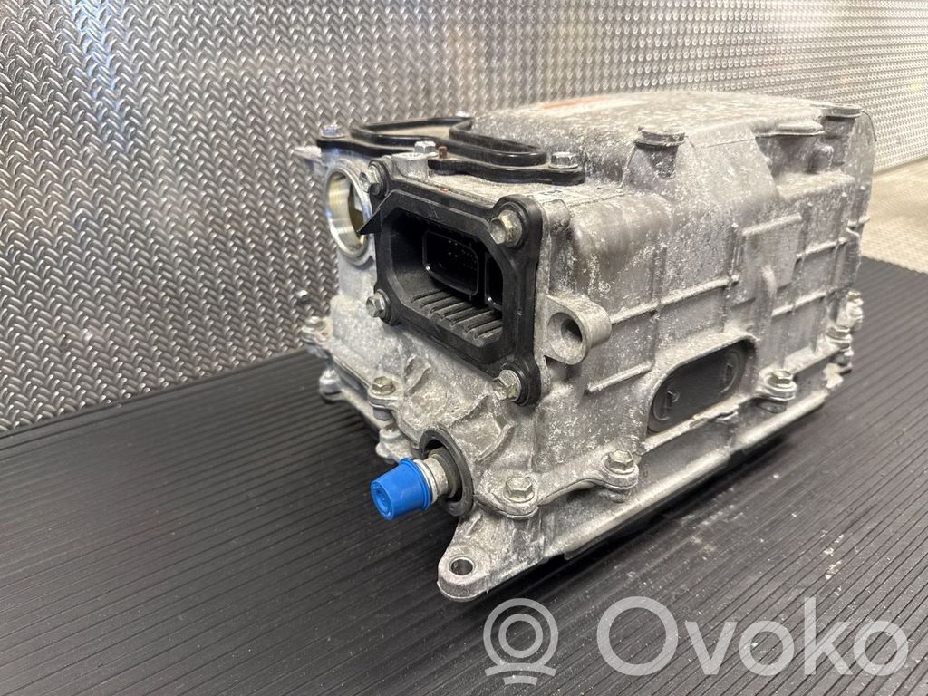 Toyota Auris E180 Inversor/convertidor de voltaje 
