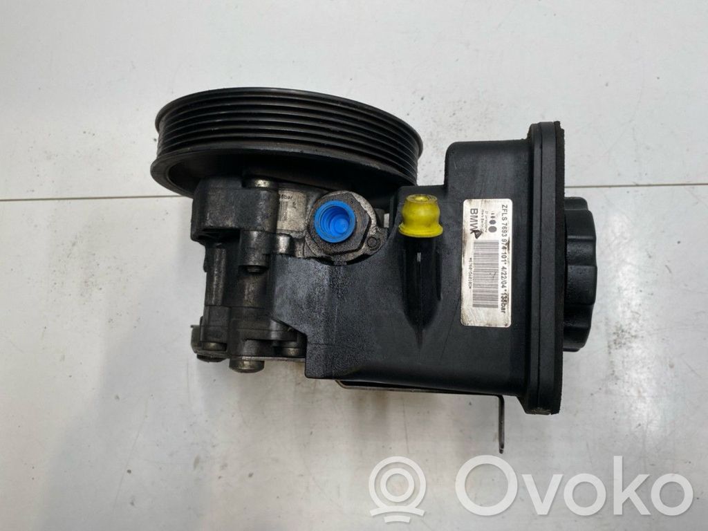 BMW 5 E60 E61 Power steering pump 
