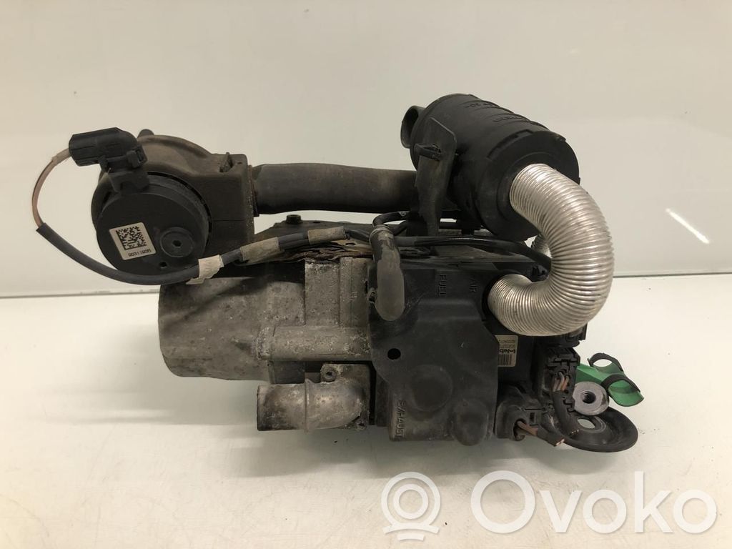 Volkswagen Golf VII Podgrzewacz paliwa 